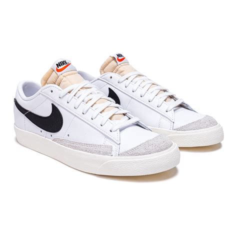 nike blazer weiß low|nike blazer low size 10.